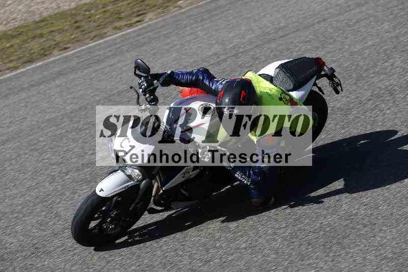 /01 02.04.2026 MAZ ADR/Gruppe rot/01